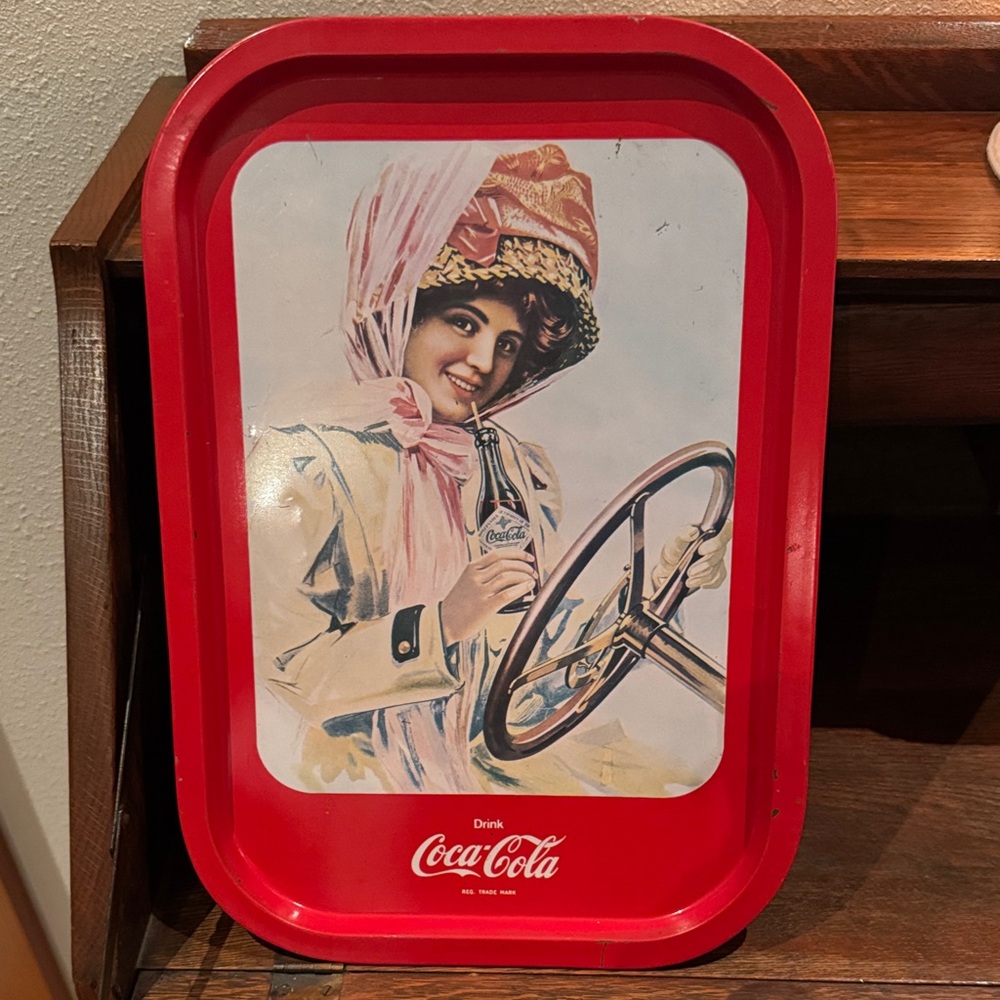 VTG 70’s Coca Cola Red Metal Serving Tray depiction from 1920’s advertisement
